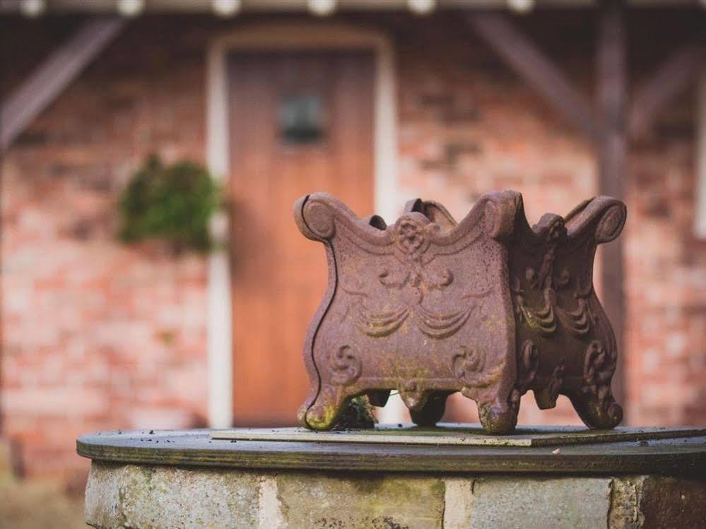 Owl Barn At The Gardens Villa Lissington Exterior photo